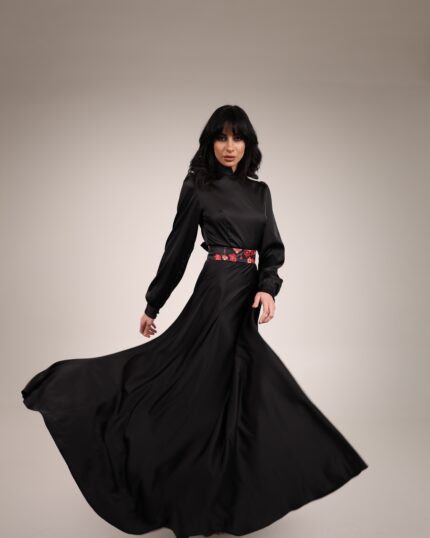 აბრეშუმის კაბა